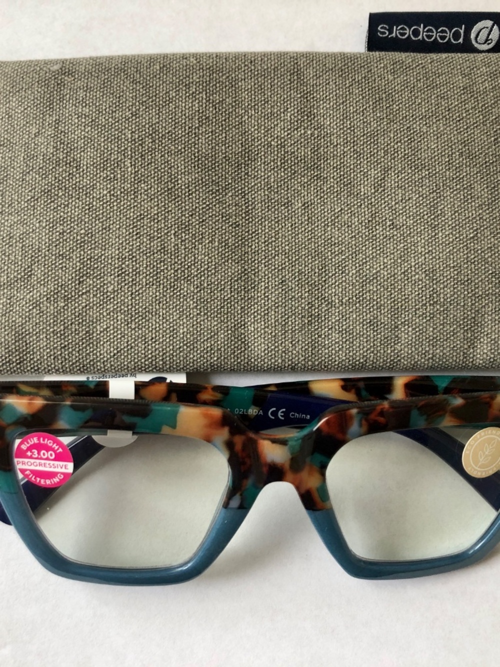 New Teal Marble Peepers Progressive blue light filter readers +3.00 & case
